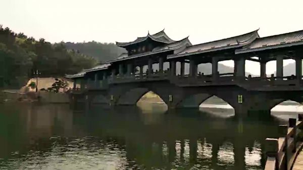 《世外桃源》—— 胡斌学堂